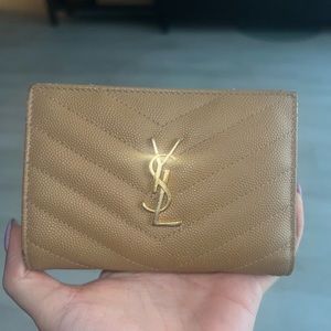 Ysl wallet/ saint Laurent wallet